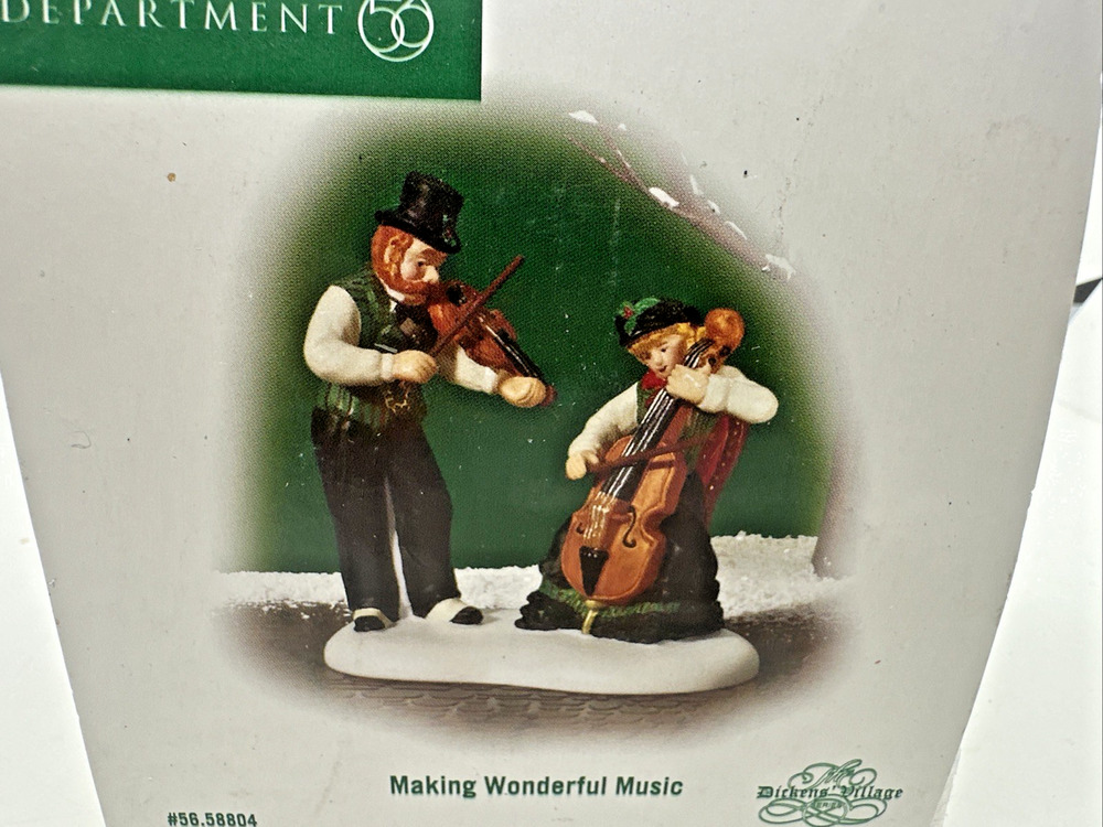 Department 56 Dickens Village Making Wonderful Music #56.58538 w/ Box